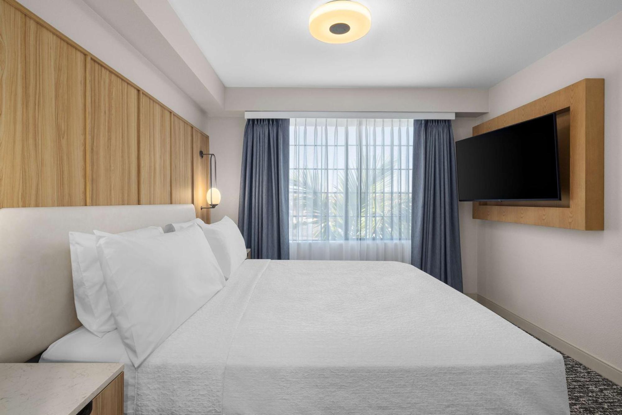 Homewood Suites By Hilton San Diego Airport-Liberty Station Zewnętrze zdjęcie